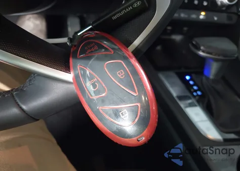 2025 Hyundai Elantra Sel Convenience z USA, uszkodzony, nr VIN KMHLS4DG4SU856933